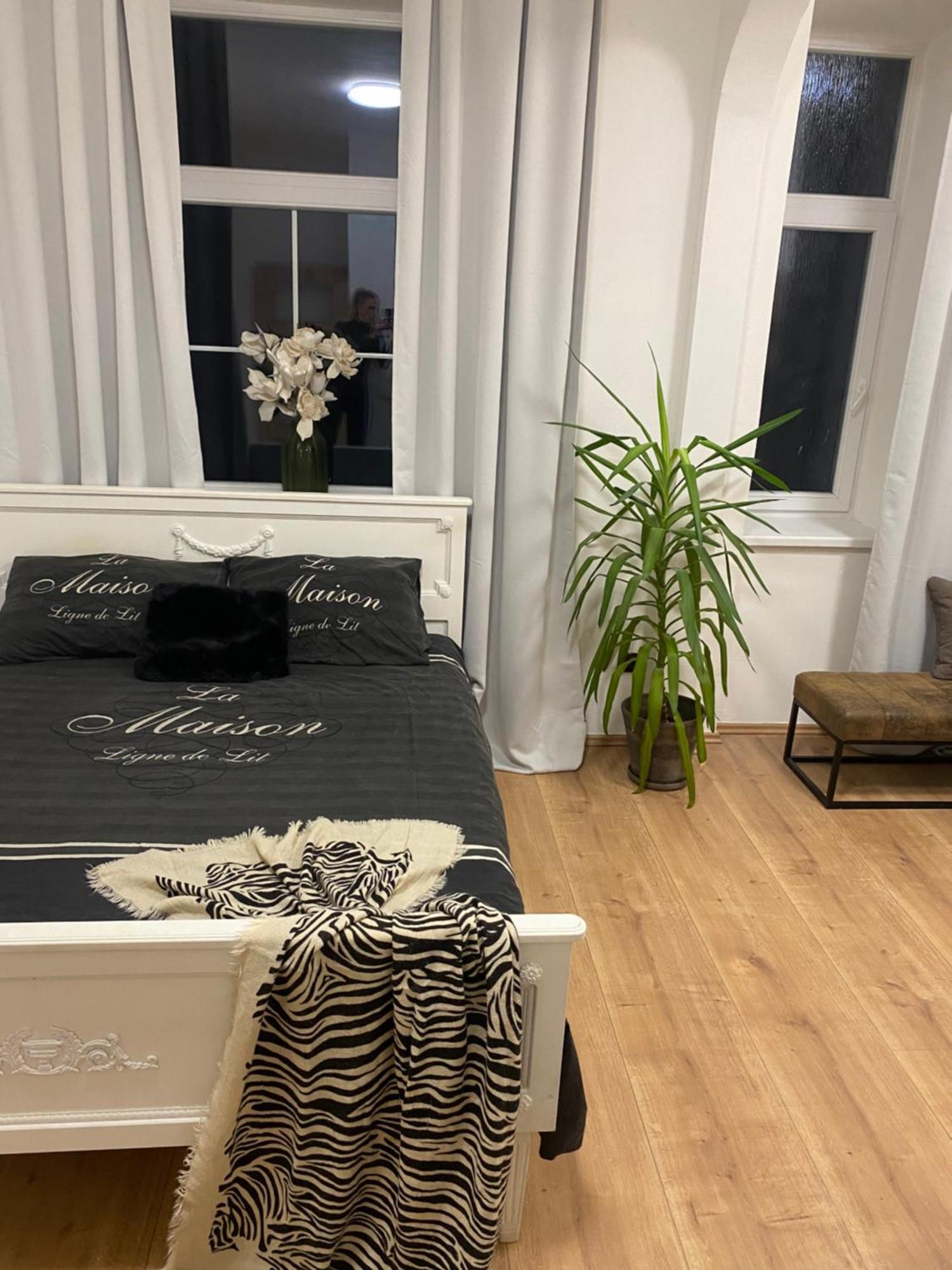 Apartman Trznice Olomouc Buitenkant foto
